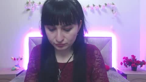 ninaflawlees online show from April 16, 2026, 12:06 pm