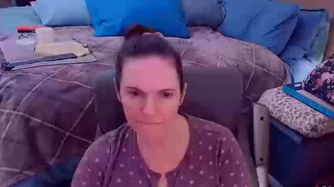 Nina Jaymes online show from October 17, 2025, 9:50 pm