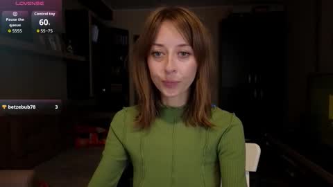 NinaNovalicious online show from September 17, 2025, 7:10 am