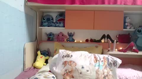 SunnyNatalie Wang online show from February 4, 2025, 11:27 am