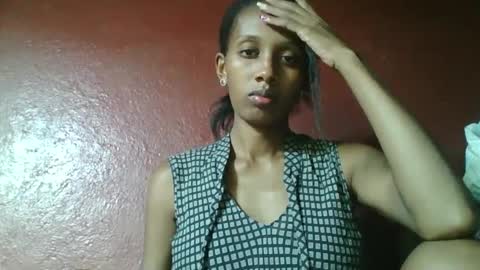 Snapshot of ninie246746 chatting on February 19, 2025, 2:01 pm ninie246746 online show from February 19, 2025, 2:01 pm