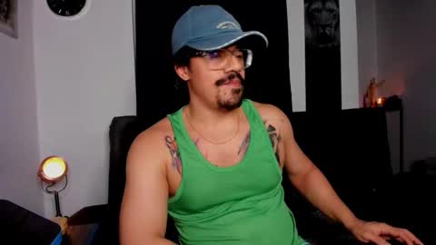 Snapshot of nipsfetich chatting on October 10, 2025, 6:45 am Steven online show from October 10, 2025, 6:45 am