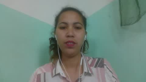 nirisouh online show from October 6, 2025, 5:38 am