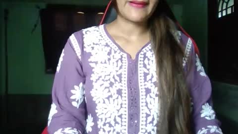 Nishu online show from October 15, 2025, 9:42 am