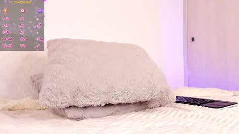 Nix  online show from February 11, 2025, 8:31 pm