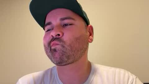 Snapshot of njerseydude82 chatting on February 17, 2026, 7:38 am Jason online show from February 17, 2026, 7:38 am