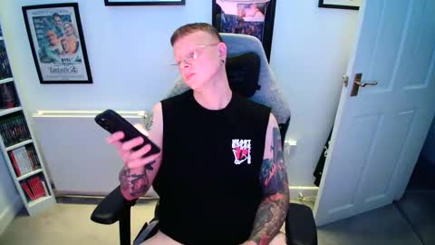 Snapshot of nlrb93 chatting on September 16, 2025, 5:58 pm BNate93 online show from September 16, 2025, 5:58 pm