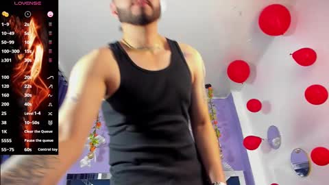 noa_bonucci online show from February 9, 2025, 3:34 pm