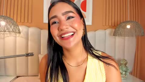 Noa online show from May 29, 2026, 3:04 am