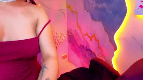 Noa  online show from March 31, 2026, 1:44 pm