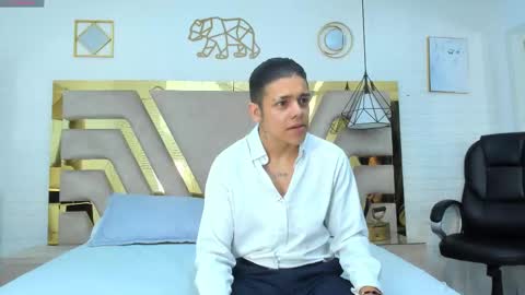 Zoe  online show from March 8, 2026, 2:04 am