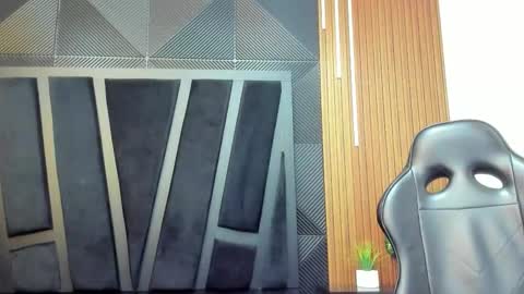 Noah online show from December 23, 2025, 11:08 am