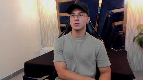 Noah online show from April 2, 2026, 4:15 pm