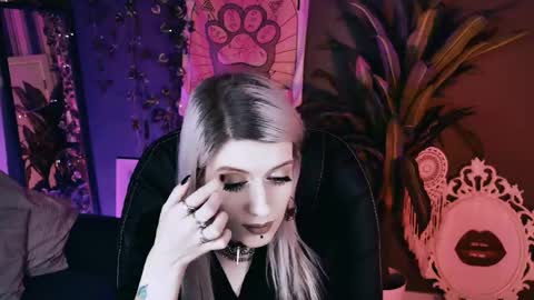 REAL name LiaDM are always open online show from April 27, 2026, 5:11 pm