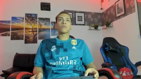 noah_flynn1 online show from March 25, 2026, 10:54 am