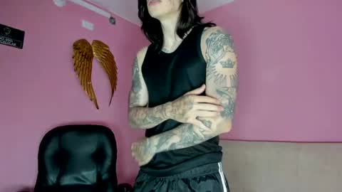 noah_ggh online show from April 8, 2026, 10:21 pm