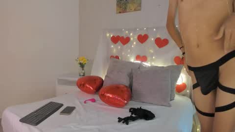 Snapshot of noah_lewiss chatting on February 16, 2026, 11:50 am NOAH online show from February 16, 2026, 11:50 am