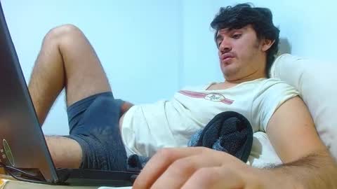 noah_meyer_ online show from September 14, 2025, 2:11 am