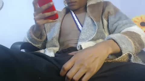 Snapshot of noah_miller7 chatting on February 12, 2025, 5:05 am Noah Millers online show from February 12, 2025, 5:05 am