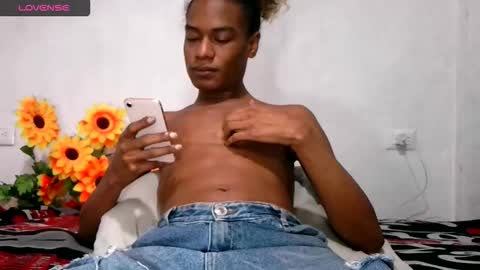 Snapshot of noah_miller7 chatting on February 1, 2026, 1:59 am Noah Millers online show from February 1, 2026, 1:59 am