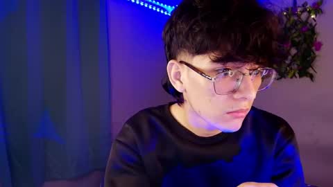 Snapshot of noah_millerx_ chatting on March 30, 2026, 8:26 am noah online show from March 30, 2026, 8:26 am