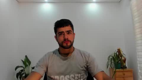 LIAM- noah online show from December 1, 2025, 1:27 pm