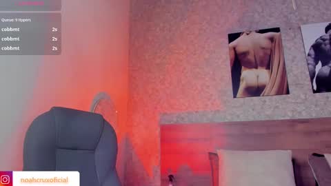 Snapshot of noahcrux chatting on September 23, 2025, 7:28 pm Noah online show from September 23, 2025, 7:28 pm