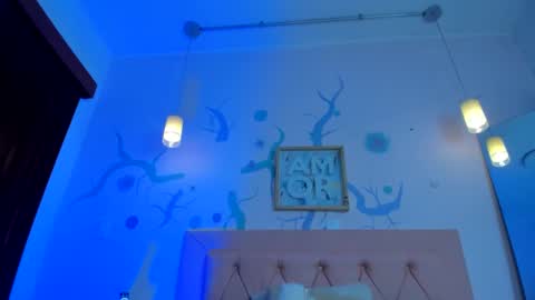 noahperezz online show from November 7, 2025, 1:27 am