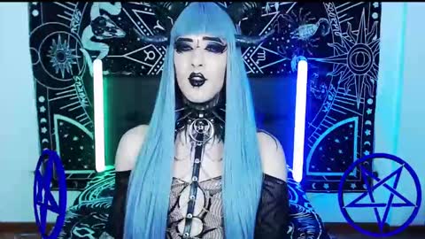 caroline online show from February 4, 2025, 4:59 am