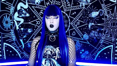 caroline online show from January 13, 2026, 8:25 pm