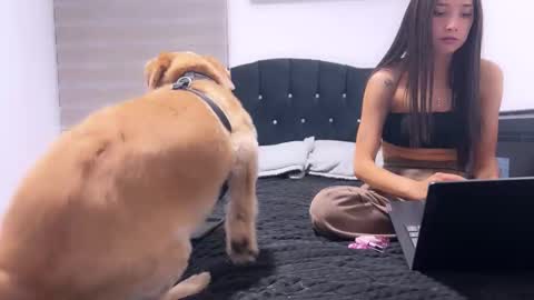 Jean Y Isa online show from January 14, 2026, 3:34 am