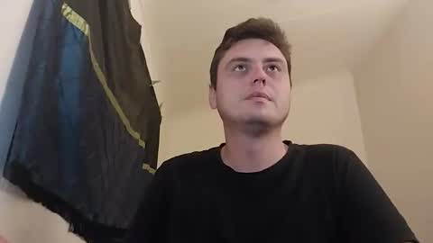 Snapshot of nocycle000 chatting on October 3, 2025, 7:44 pm Nocycle000 online show from October 3, 2025, 7:44 pm