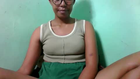 noella711128 online show from October 12, 2025, 1:10 pm