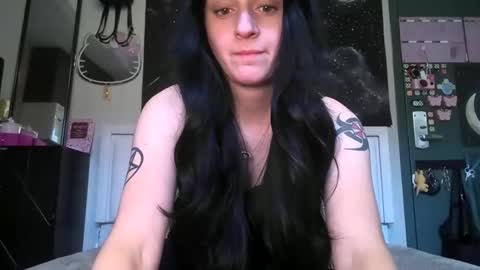 Noelle online show from April 9, 2026, 5:18 pm