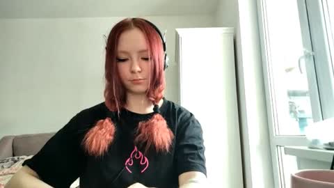 Snapshot of noemileclerc chatting on February 28, 2026, 11:44 am Lisa online show from February 28, 2026, 11:44 am