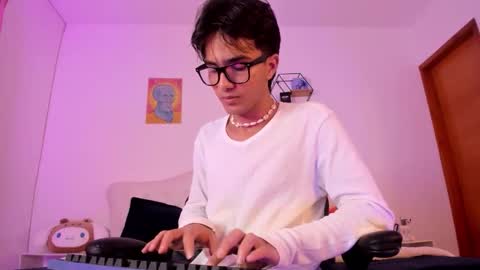 noha_natan online show from September 23, 2025, 2:36 am