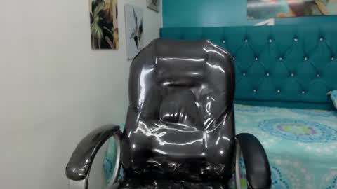 Noha Scott online show from January 12, 2025, 10:43 pm