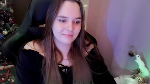 noir_ember_ online show from January 9, 2026, 1:58 pm