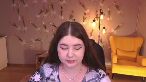 noirwhisper online show from June 7, 2026, 6:22 pm