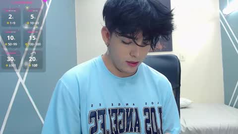 Nolan  online show from February 27, 2025, 5:58 pm