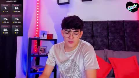 Nolan  online show from November 14, 2025, 7:12 pm