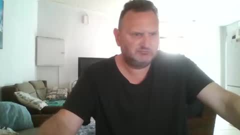 Nollie online show from October 30, 2025, 7:21 am