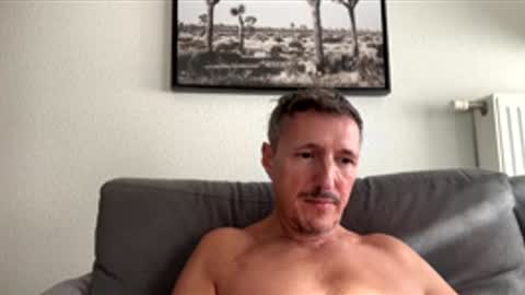 nolo34 online show from November 26, 2025, 12:50 pm