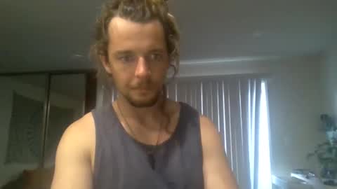 nomadicouple online show from November 11, 2025, 11:49 pm