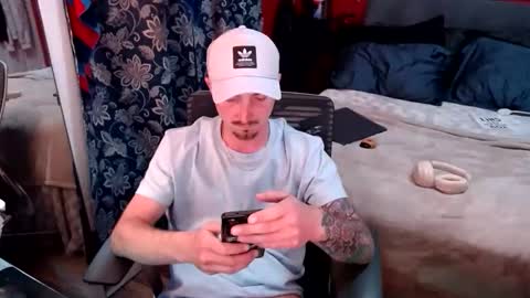 nomibuilder online show from April 29, 2026, 2:37 am