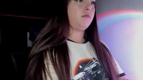 Ara online show from December 22, 2025, 2:03 pm