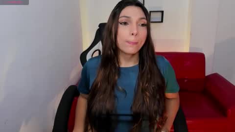 Nora online show from November 14, 2025, 4:00 am