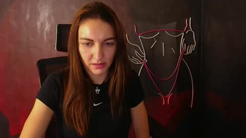 Nora online show from October 9, 2025, 7:12 pm