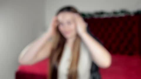 NoraFoxes online show from December 20, 2025, 5:25 am