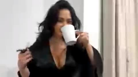 Ariana online show from April 3, 2026, 6:39 pm